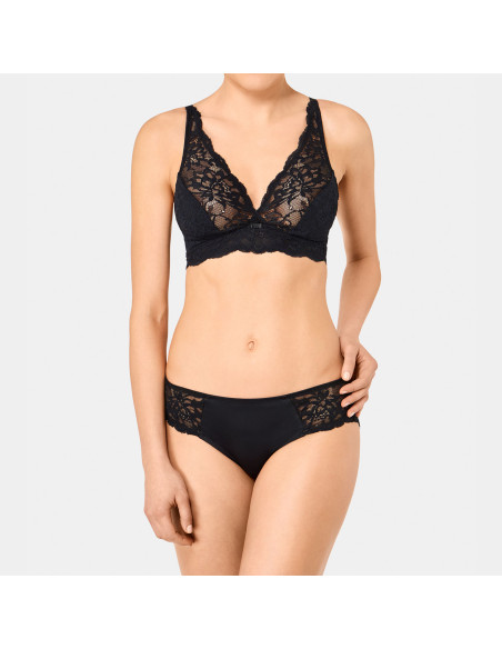 Lace Bra with Straps, Amourette Charm, Triumph 10190262-0004