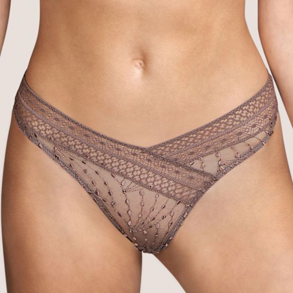 String, Vaughan, Andres Sarda 3310659-CBT