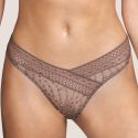 String, Vaughan, Andres Sarda 3310659-CBT