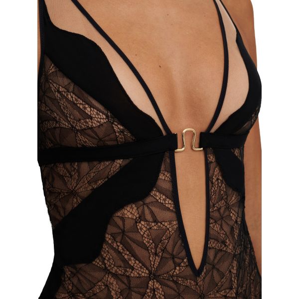 Body, Spark, Chantelle X T05F90-011