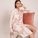 Short buttoned nightgown, Preface, L.Tavernier 2321120-PERLE