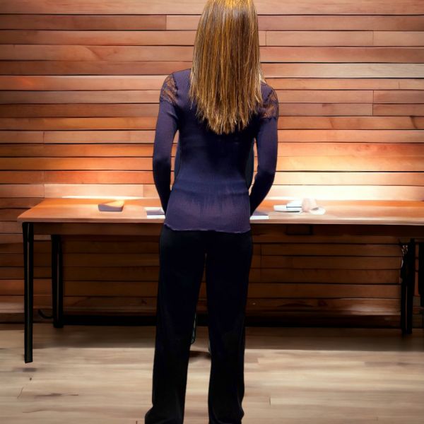 Top Manches Longues Col Dentelle Chantilly, Oscalito 6826-666