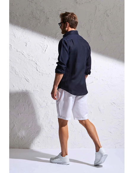 Bermuda en Lin, Kevin, David DM-KEVIN-BLANC