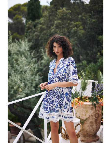 Robe, Taylor, Marjolaine 4TAY0502-0198