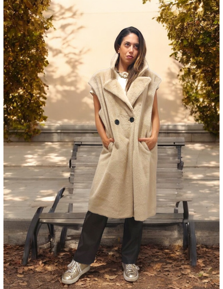 3/4 Buttoned Sleeveless Coat Eco Fur, Lou Andrea 127MIMI