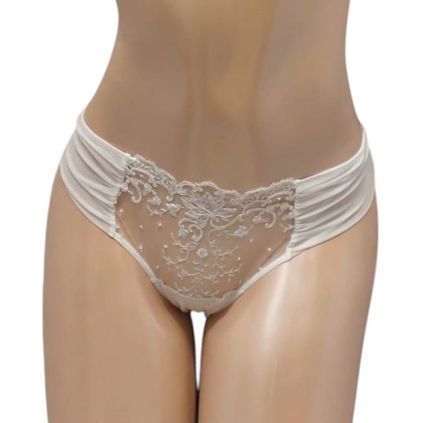 Brésilien, Roma, Ambra 1349-002