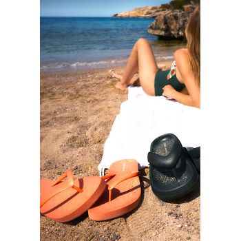 Flip-Flops, 36/37, 38/39, 40/41, Maui, Ysabel Mora 86194-CORAL