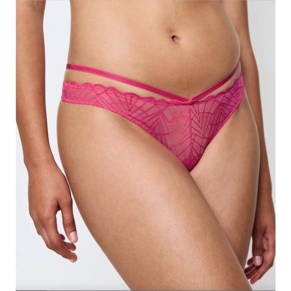 String, That Night In Vegas, Triumph 10224867-6653