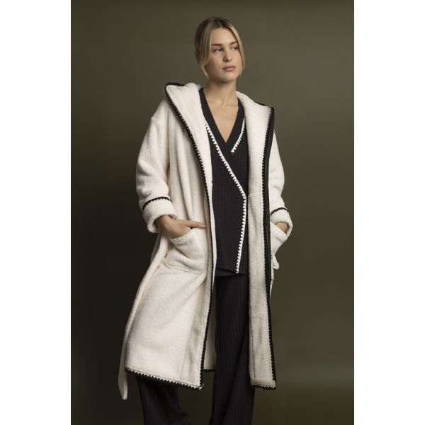 Robe de Chambre, Ad Selection 67291