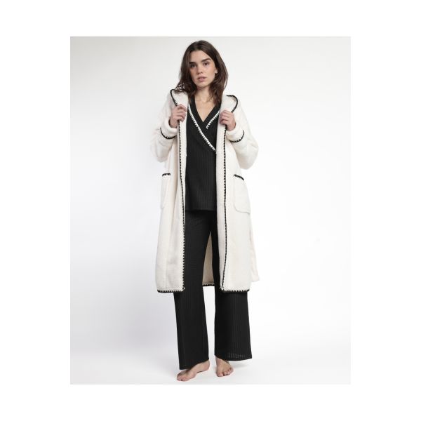 Robe de Chambre, Ad Selection 67291