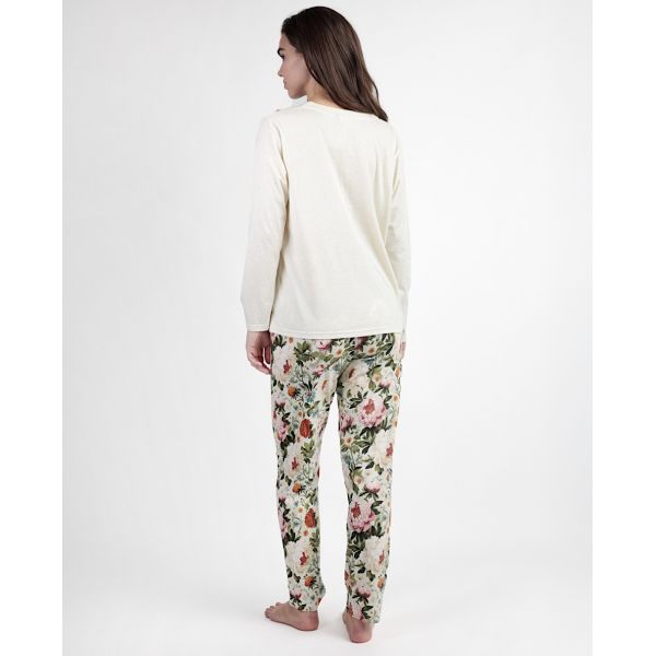 Pyjama, Ad Selection 63586