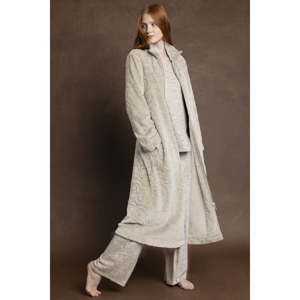 Robe de Chambre, Ad Selection 67165
