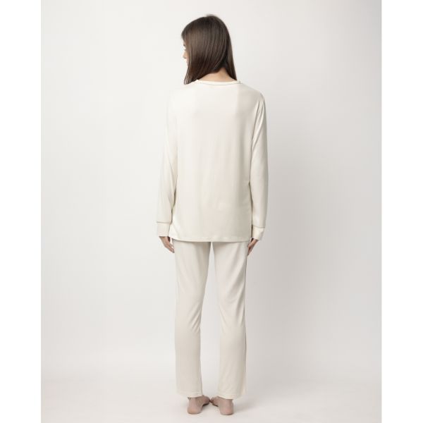 Long-Sleeved Pajamas, Ad Selection 62643