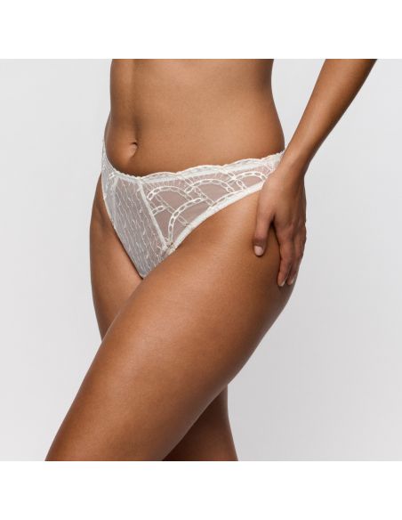 String, Naica, Prima Donna 0663590-NAT